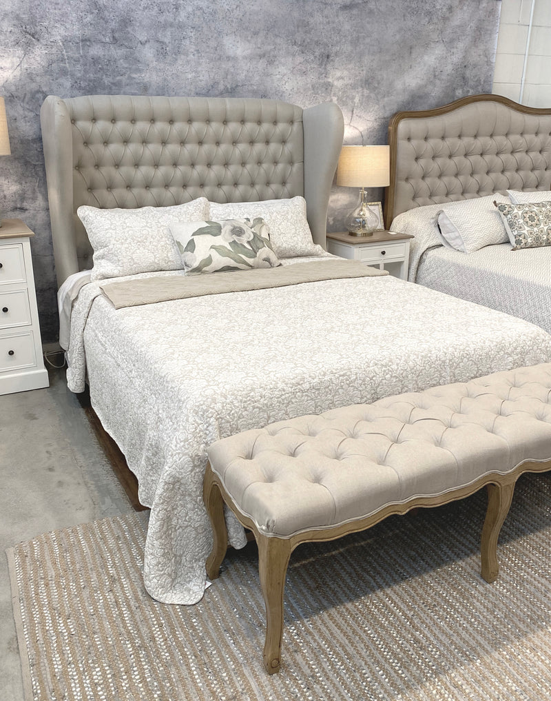 Versailles Full Queen Size Bed Oak Linen
