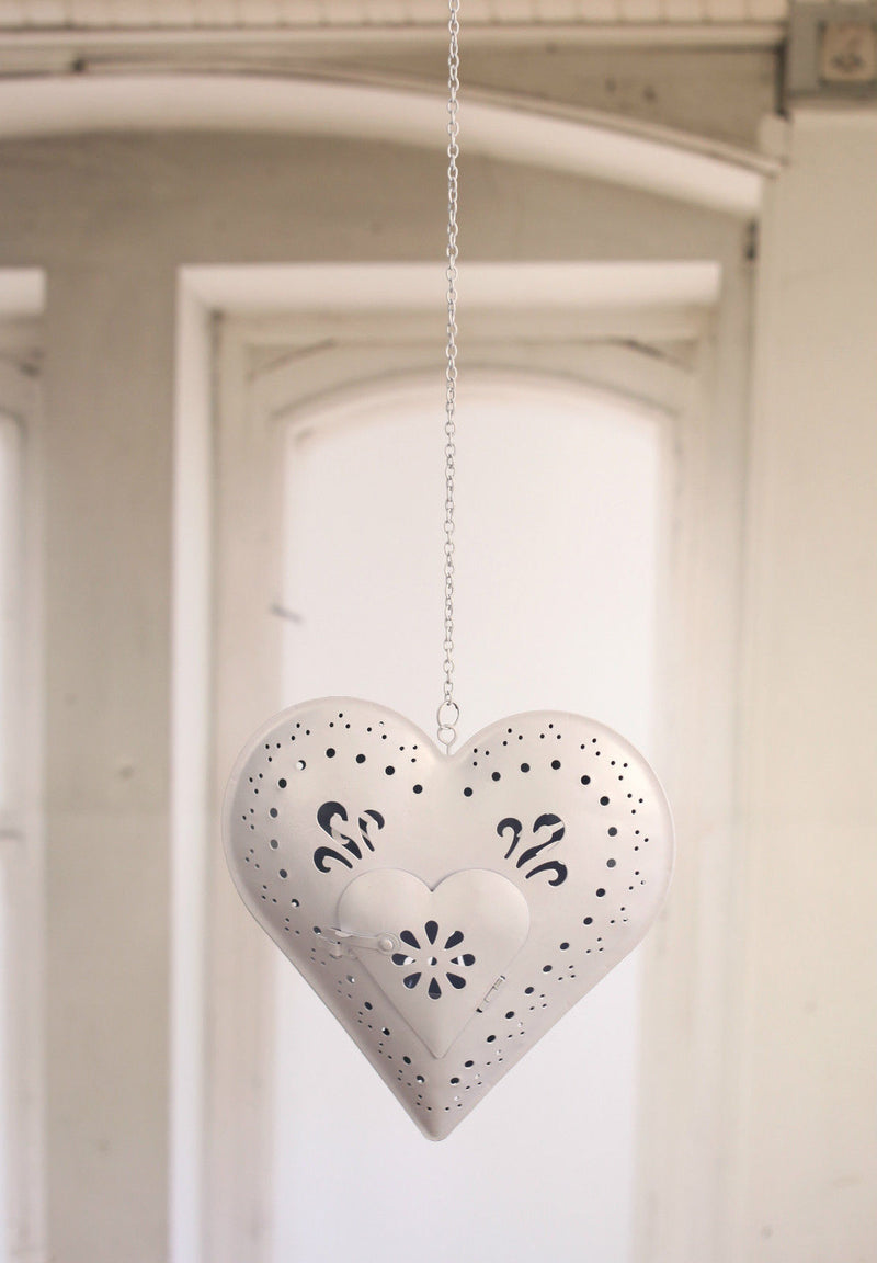 Hanging Tea Light Heart Metal Hanger 23cms