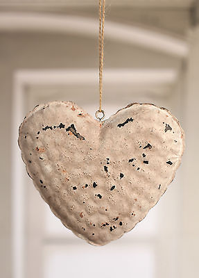Rustic Hanging Tin Heart Home Decor Hanger 18cms Cream