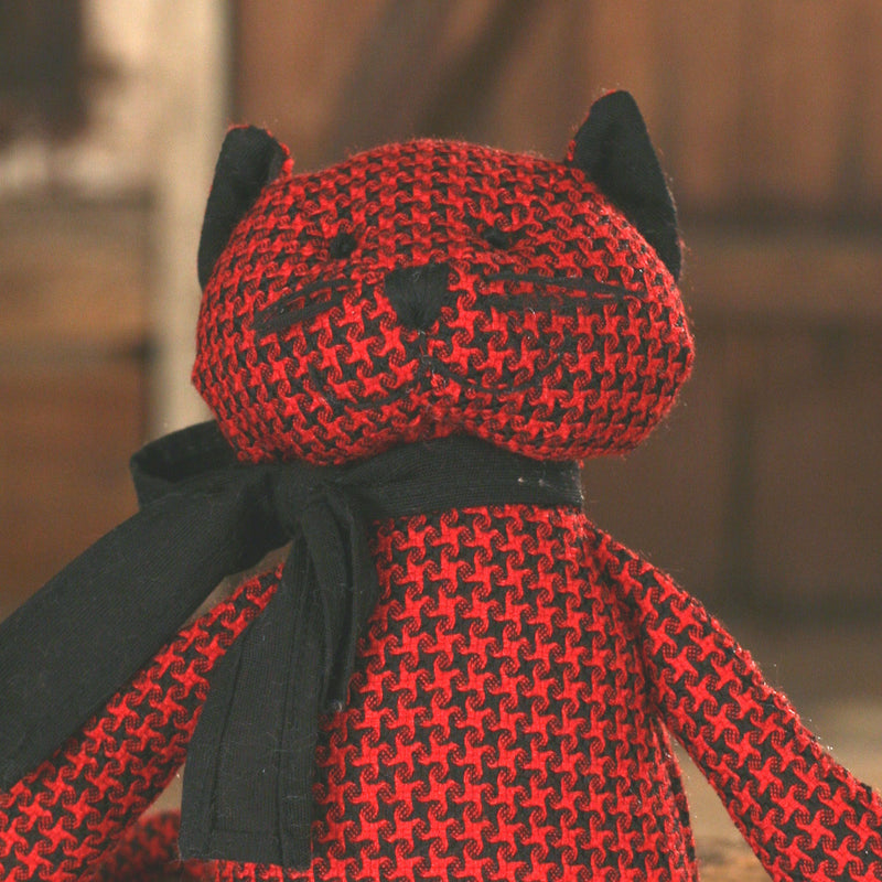 Settler Bears 'Minky' Handmade Cat Gift Collectable 35cms