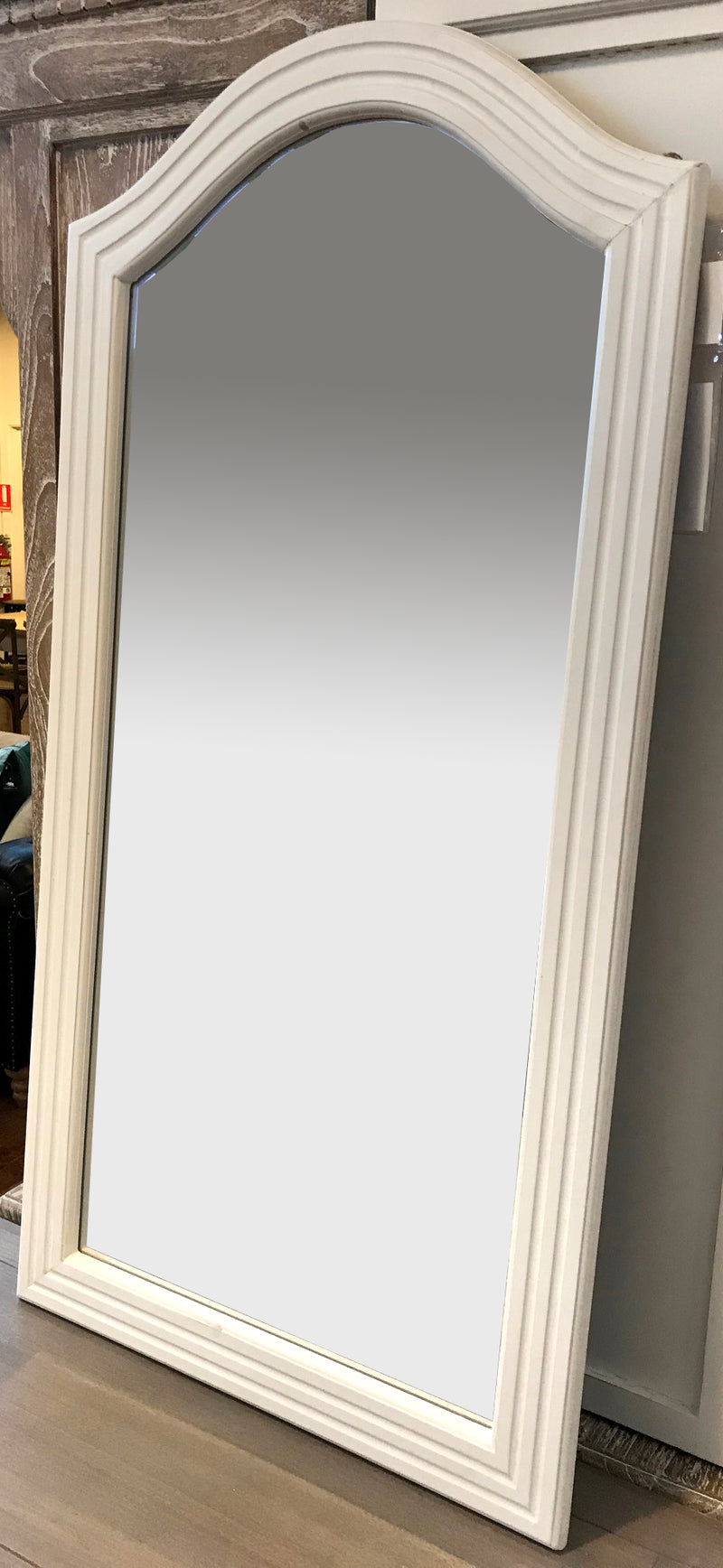 White Mirror 118cms